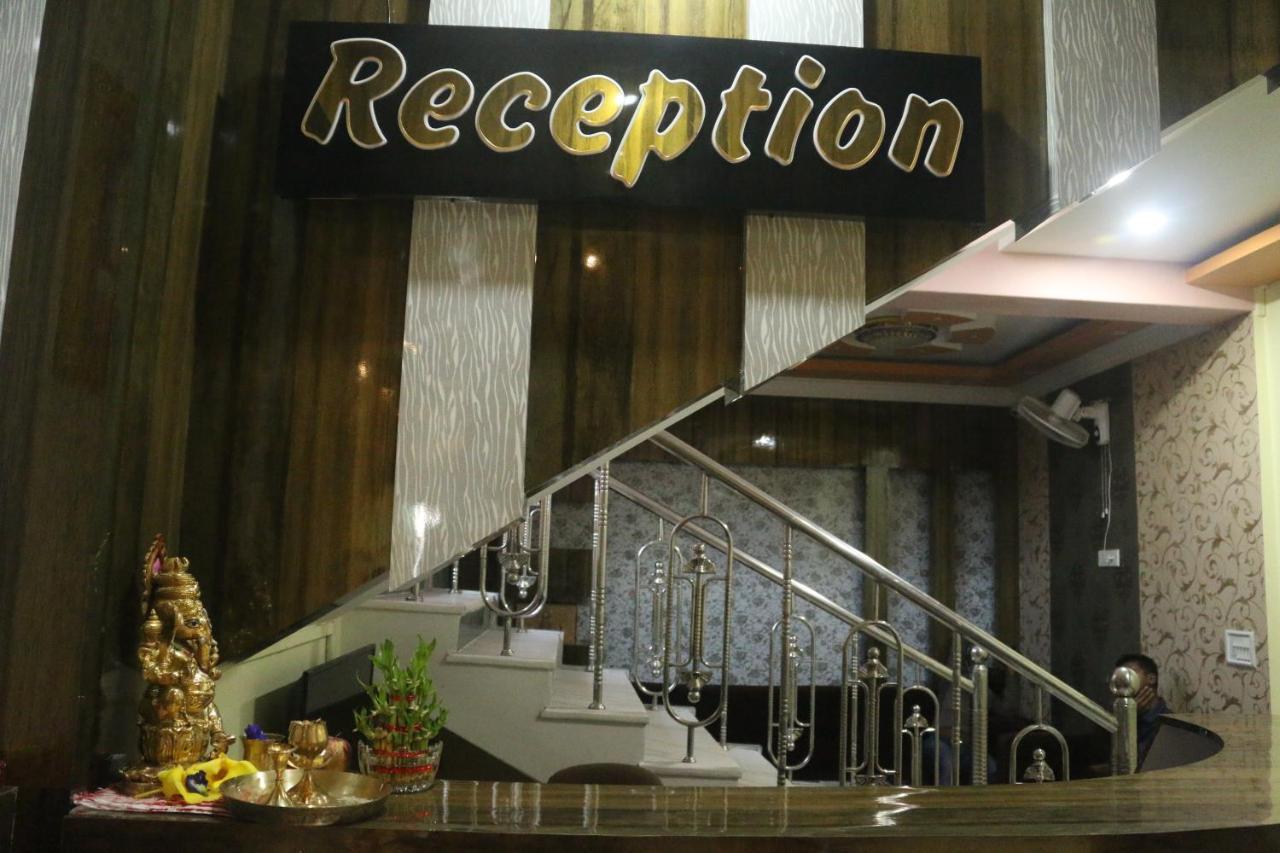 Hotel Himalaya Agartala Exterior foto