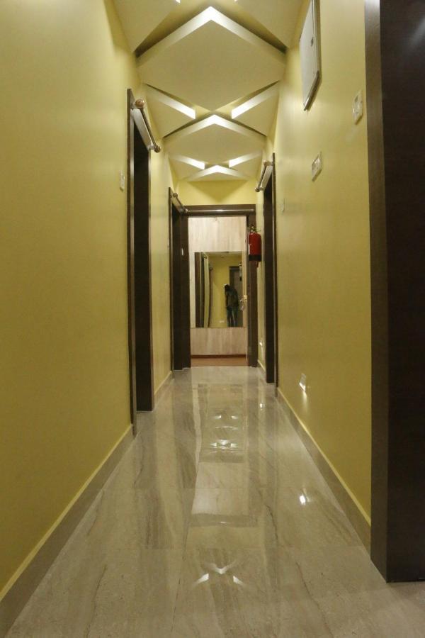 Hotel Himalaya Agartala Exterior foto